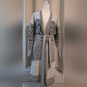 WHBM Sequin Gray Patterned Knit Cardigan